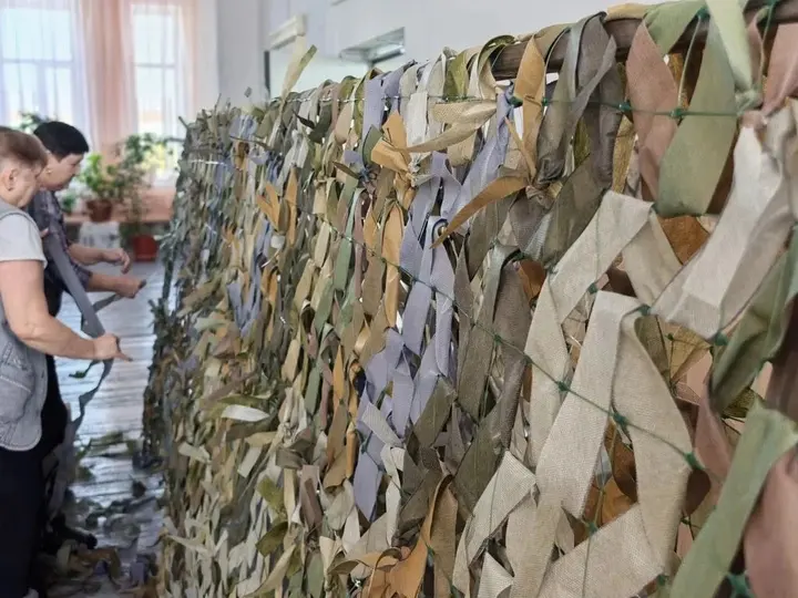 Рабочая рама в мастерской